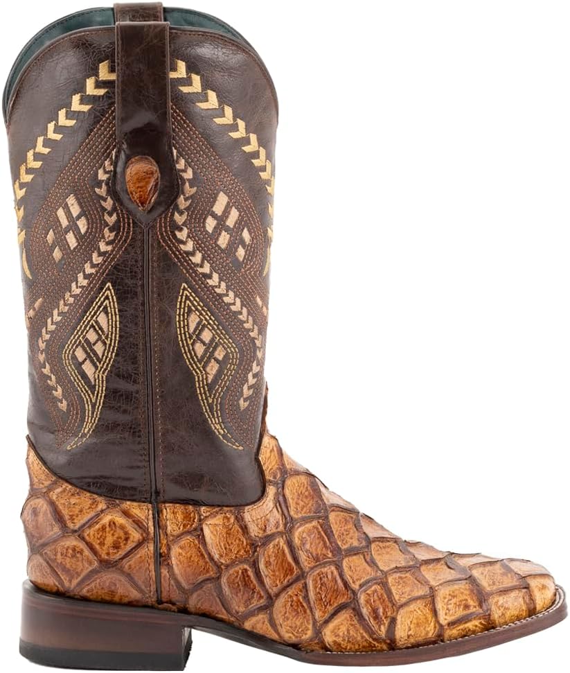 

Мужские вестерн-сапоги Ferrini Italia Mens Bronco с квадратным носком из кожи с принтом Пираруку и каблуком, Cigar