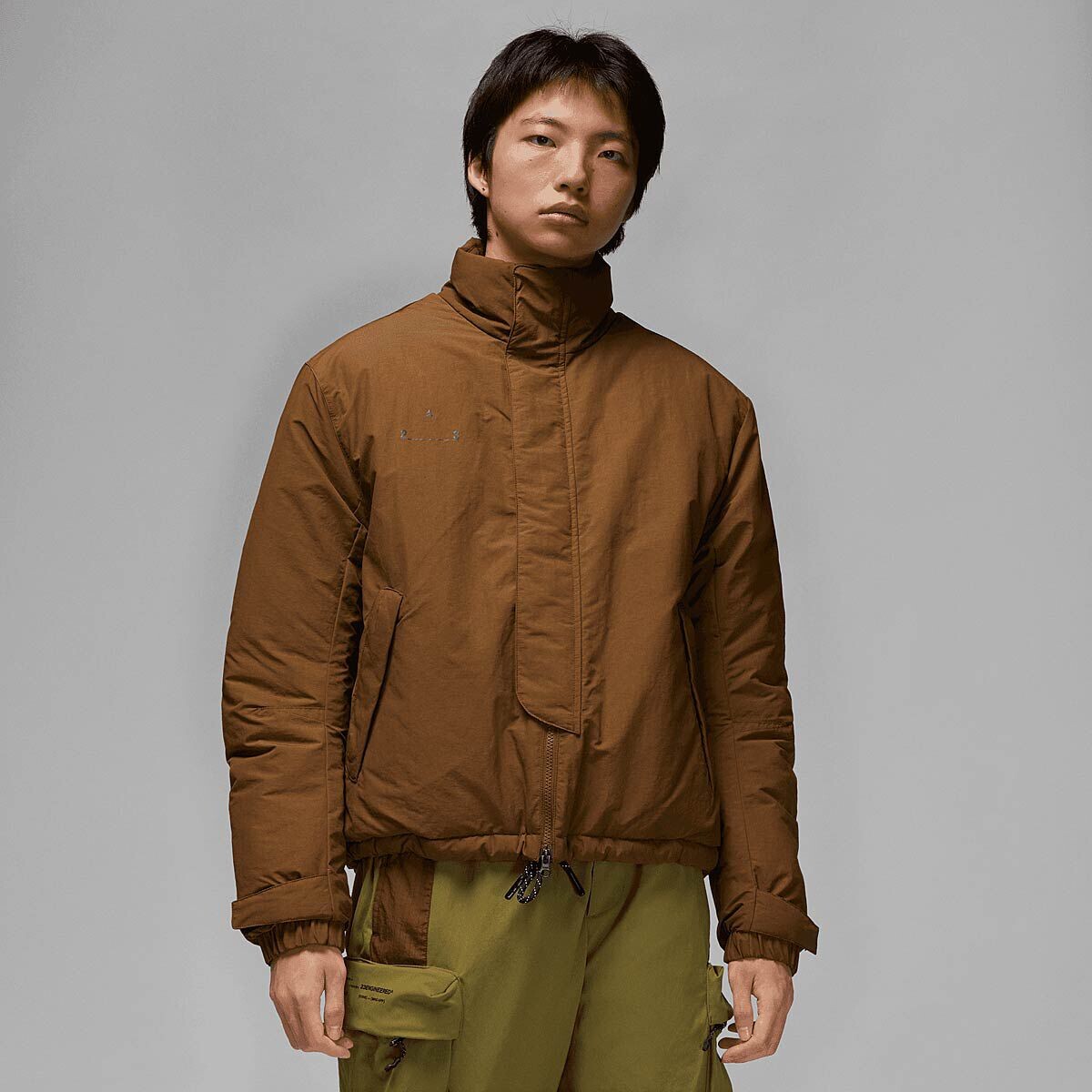 

Тренировочная куртка M J 23ENGINEERED STATEMENT JACKET Jordan, цвет Helles Olivgrün