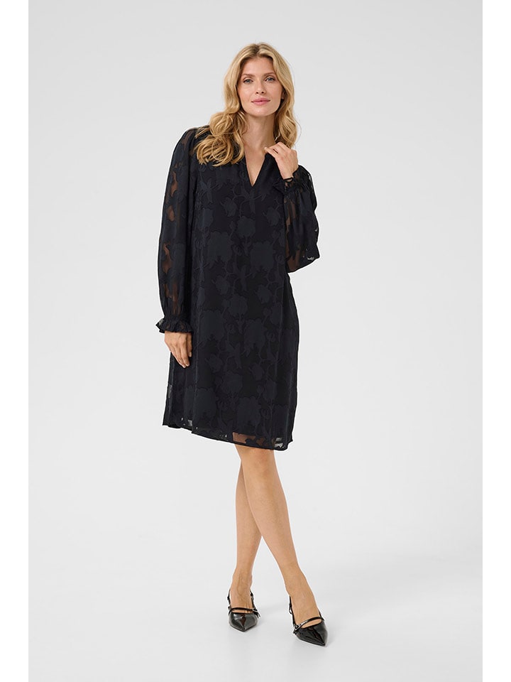 

Cream Платье в черном