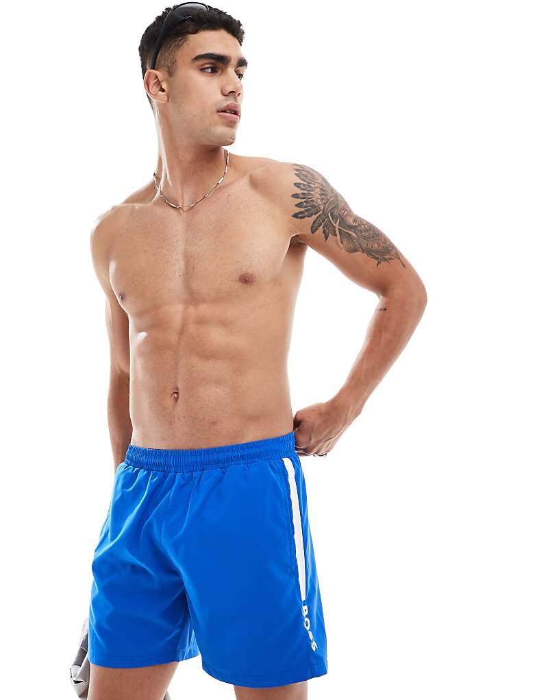 

BOSS Купальники – Dolphin – Badeshorts в цвете Blau