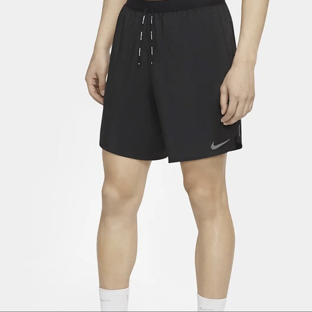 

Повседневный спортивный мужской комплект черный топ и черные шорты Nike, черный