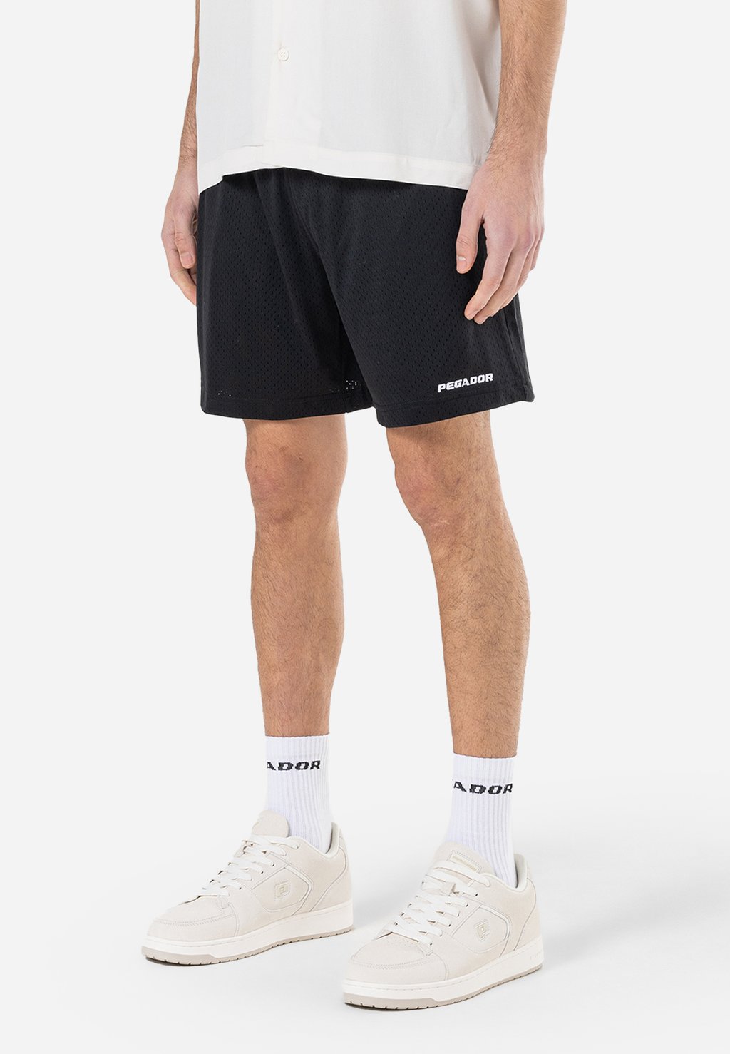 

Шорты LOGO - Tracksuit bottoms Pegador, черный