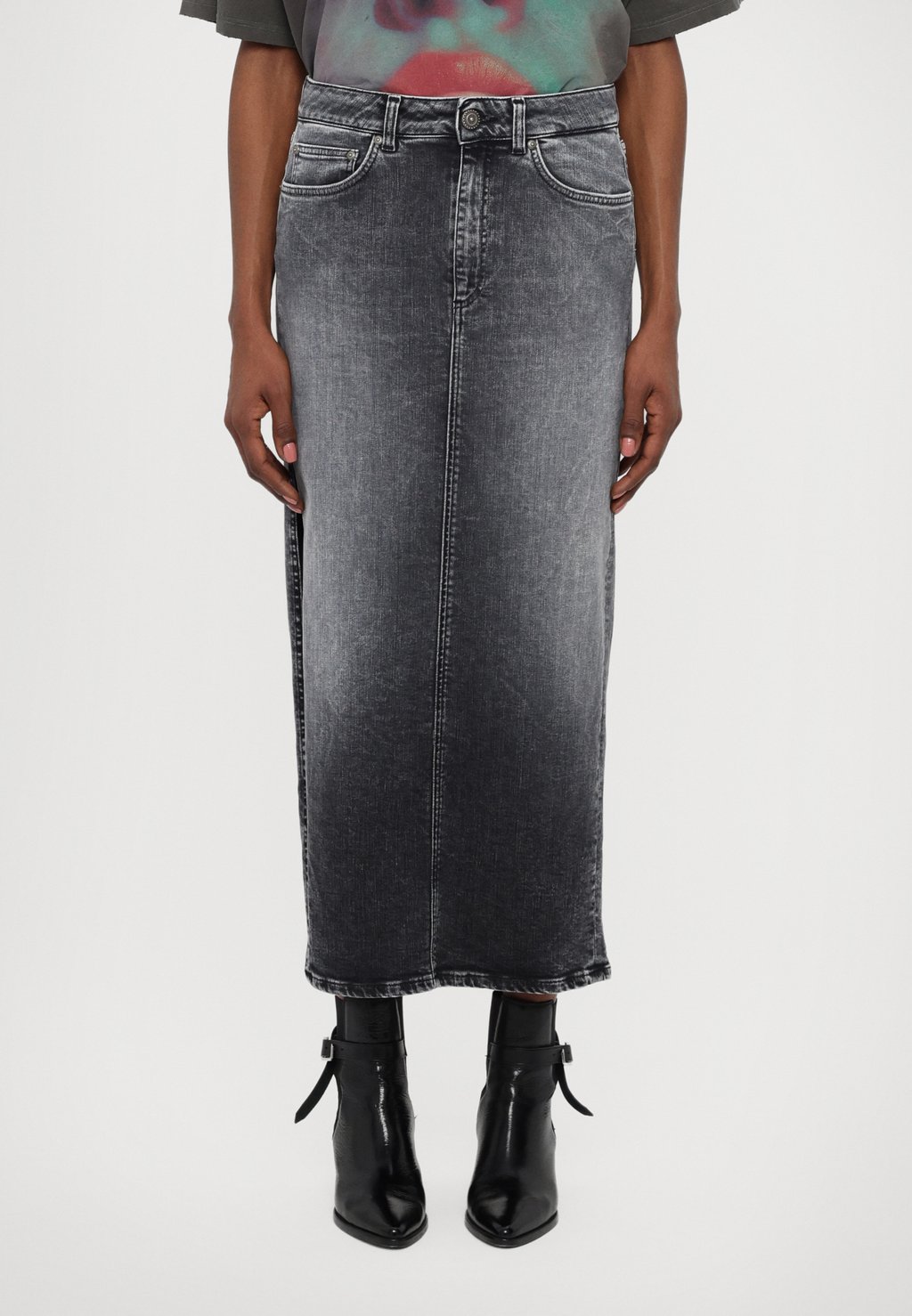 

Джинсовая юбка SKIRT Dondup, черный