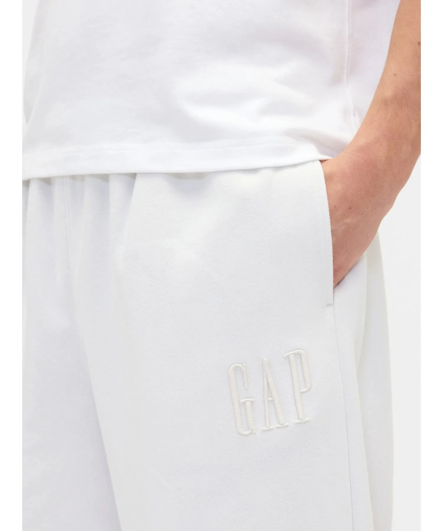 Винтажные мягкие спортивные штаны GAP с логотипом, свободного кроя. — фото 4
