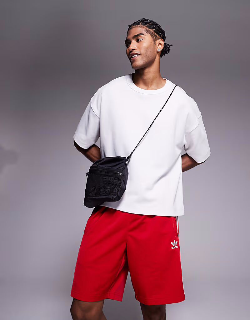 Шорты Adidas Originals Firebird красного цвета — фото 2