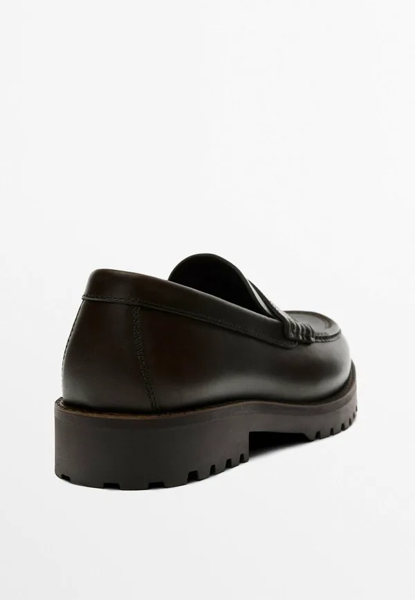 Лоферы с мокасинным носком и слипонами на рифленой подошве Massimo Dutti, Dark Brown — фото 4