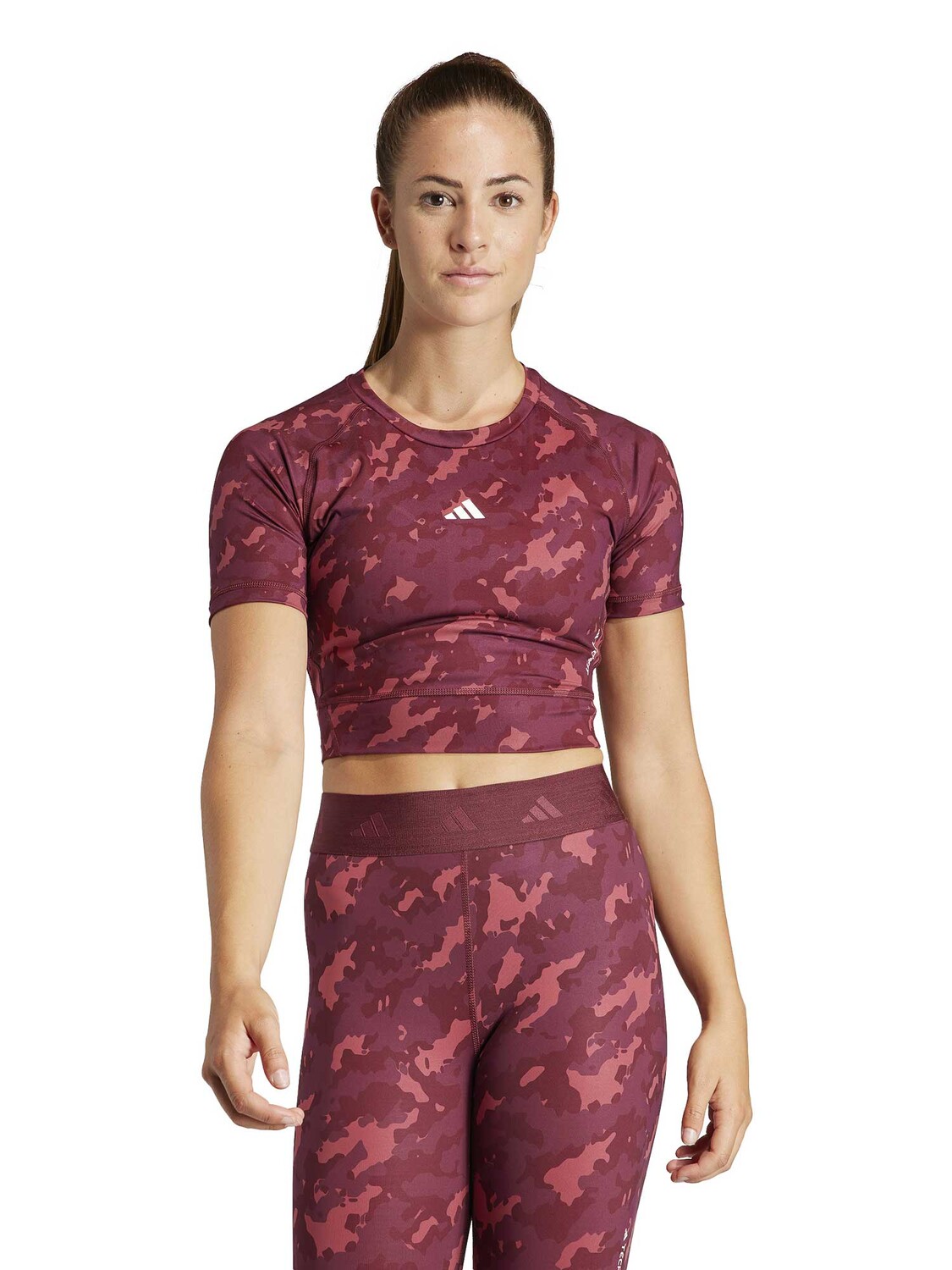 

Футболка Adidas Performance Techfit Camo Print Crop Training, красный