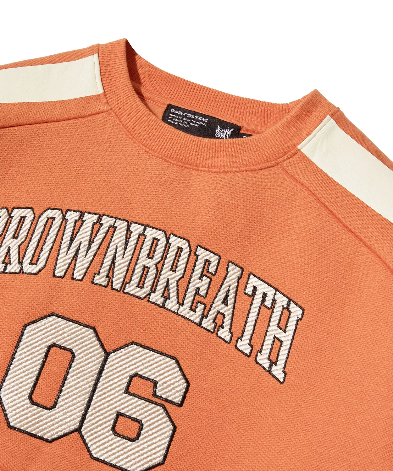 Детский флисовый свитшот «Футбол» оранжевый от Brownbreath Kids — фото 4