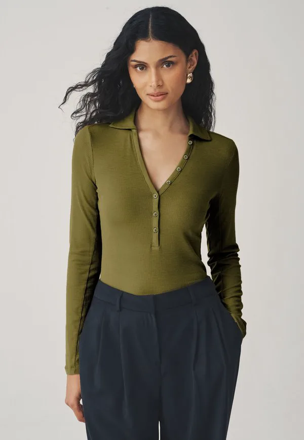 Рубашка с длинными рукавами и воротником стандартного кроя Next, Olive Green