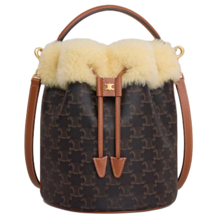 

Сумка через плечо Triomphe Clara из коровьей кожи, кроссбоди для женщин, цвет Tawny CELINE, basic set (bag+dust bag)