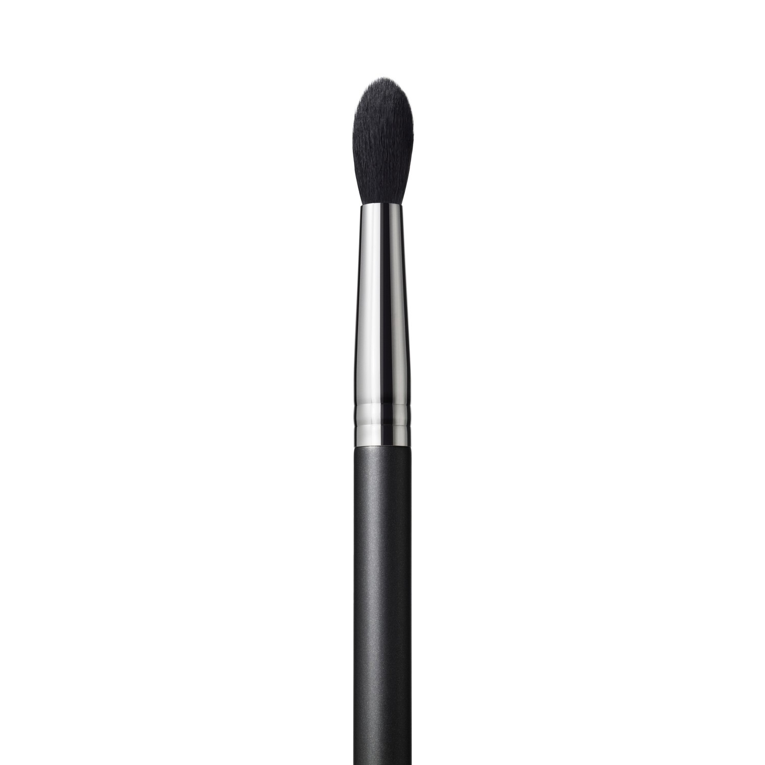 Кисть для пудры 240s large tapered blending brush Mac, количество 1 шт. — фото 2