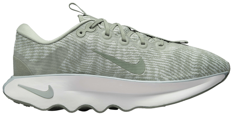 

Кроссовки Nike Motiva 'Jade Horizon', зеленый