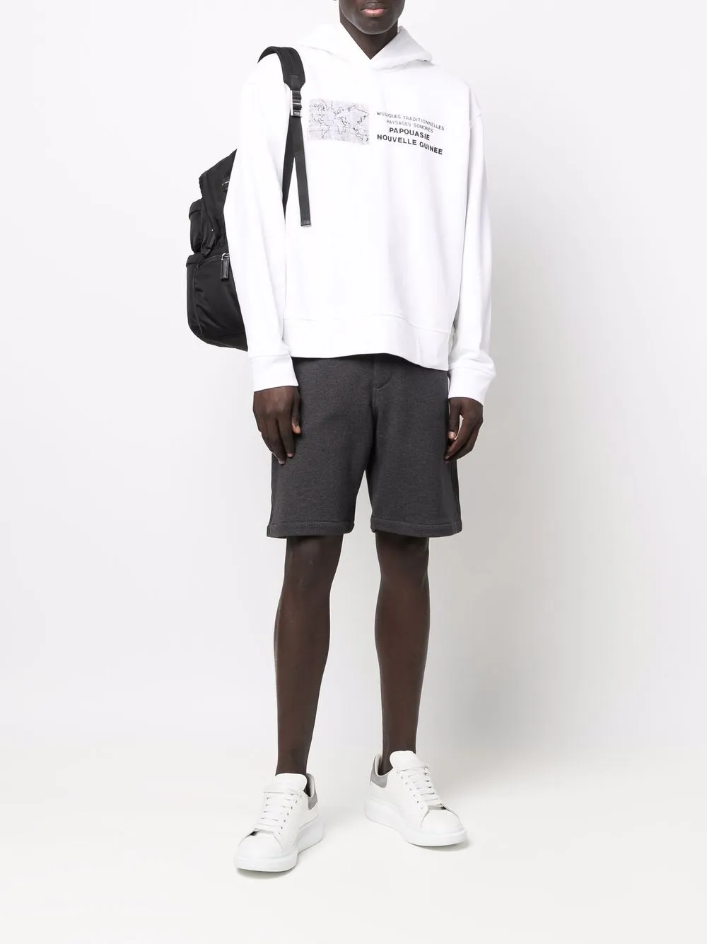 Спортивные шорты с отделкой в полоску Alexander McQueen, серый — фото 2