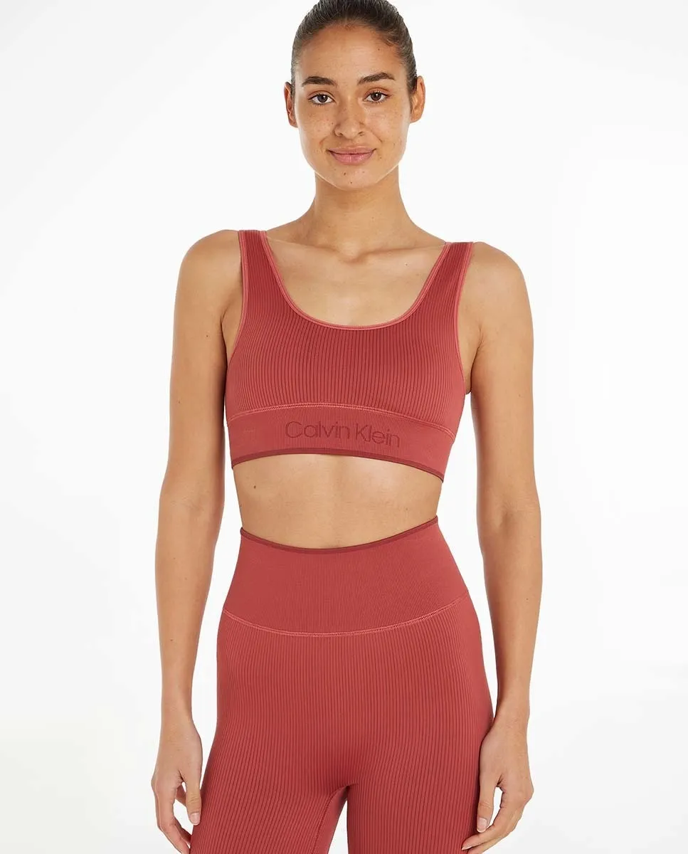 

Спортивный бюстгальтер средней ударности Calvin Klein, красный