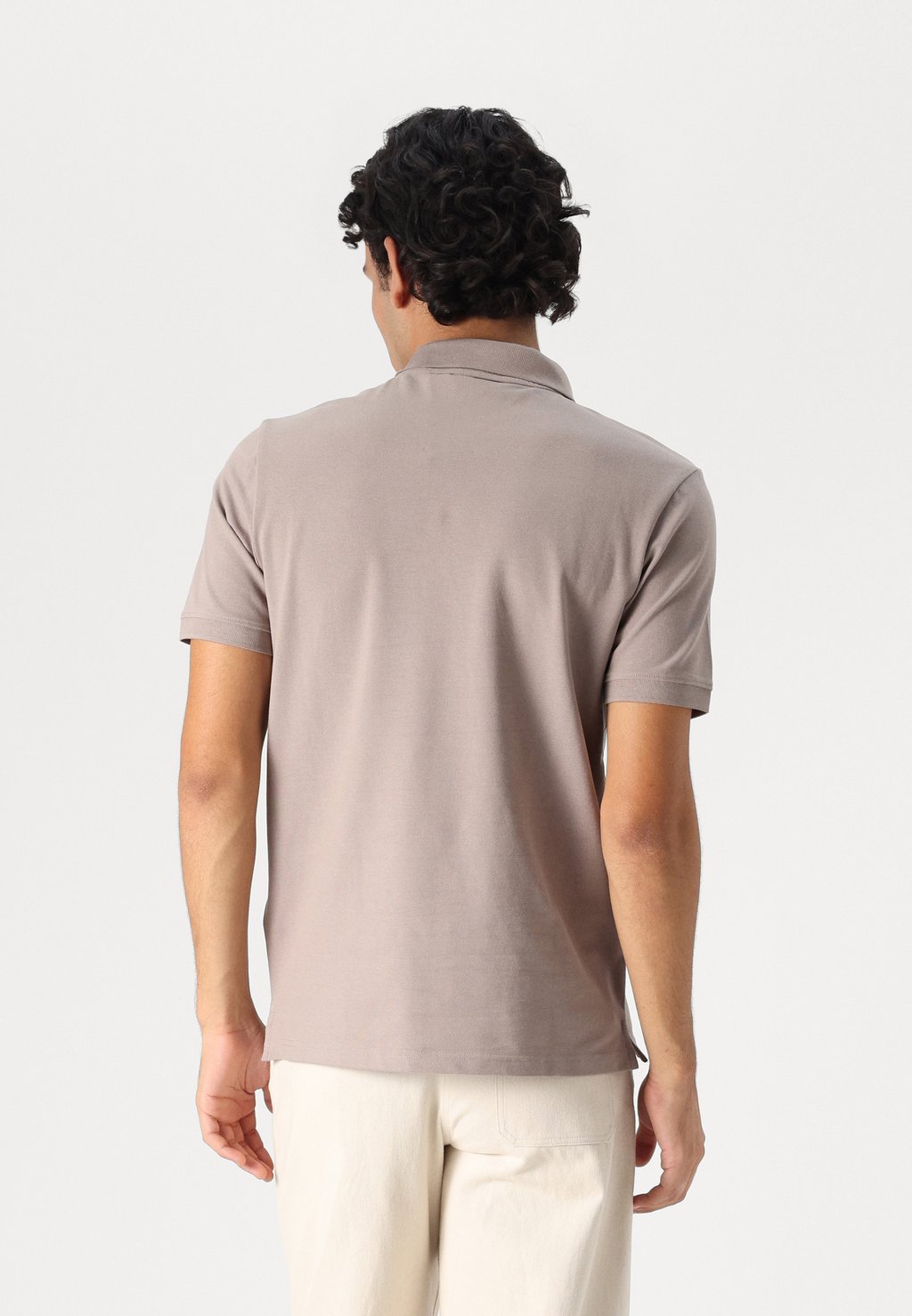 

Рубашка поло PLAIN Lyle & Scott, серо-коричневый