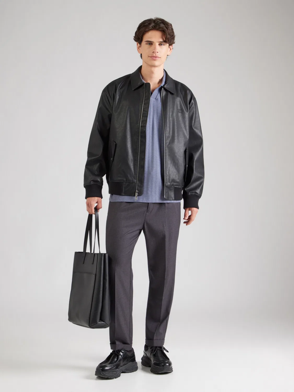 Толстовка Calvin Klein синего цвета — фото 4