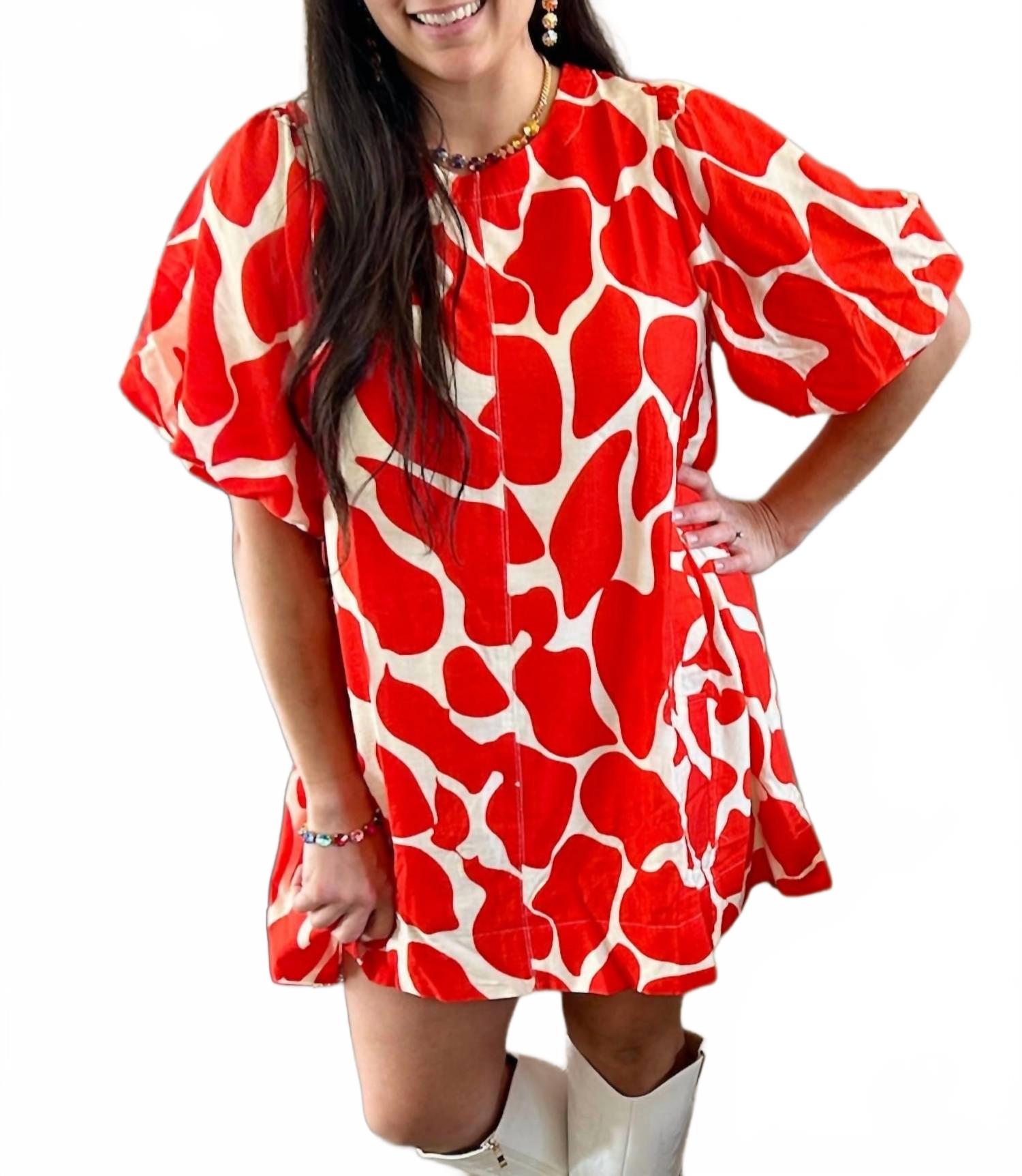 

Платье с абстрактным принтом в двух оттенках красного и оранжевого Umgee