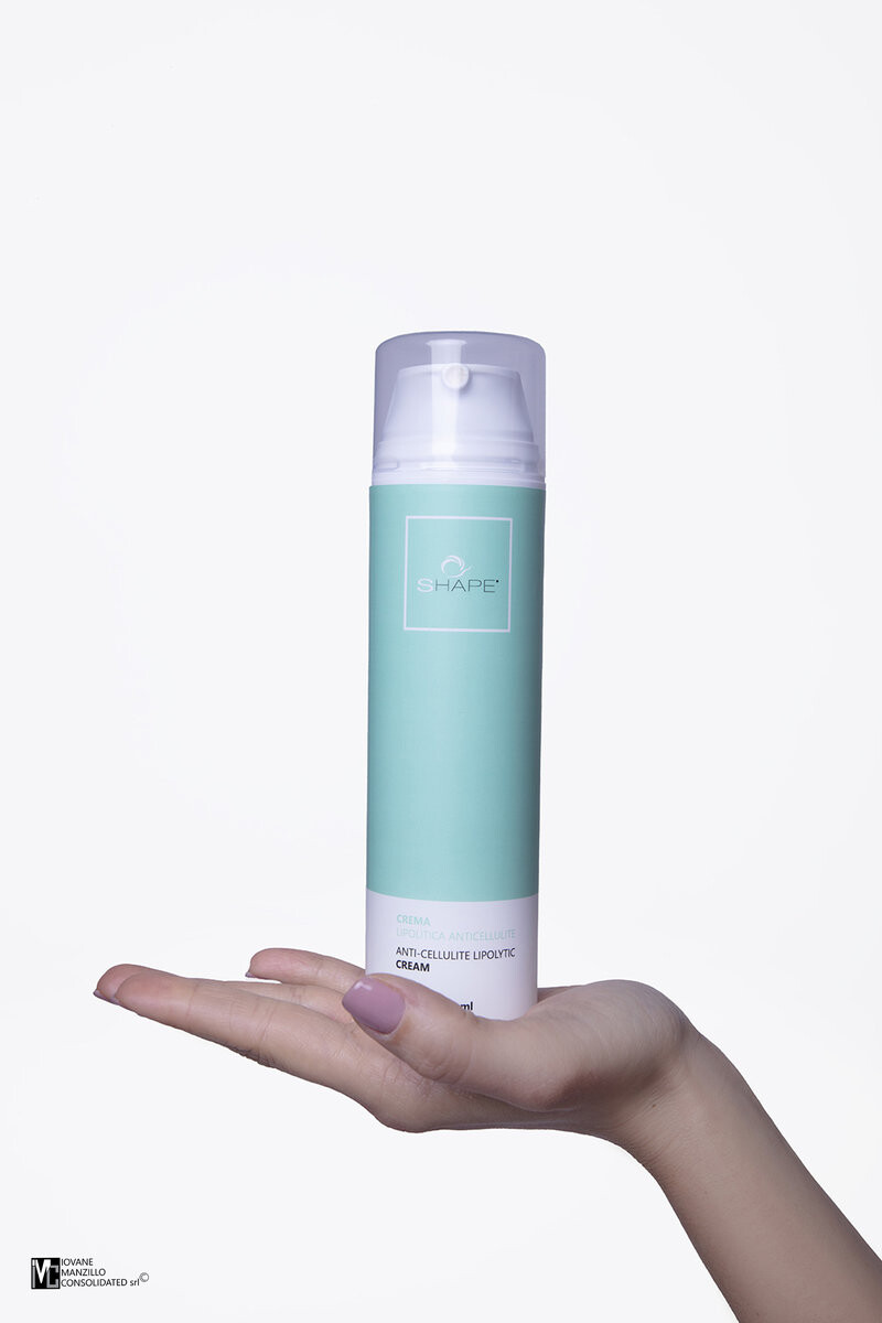 Антицеллюлитный липолитический крем со слизью улитки - SHAPE Cosmetici — фото 4