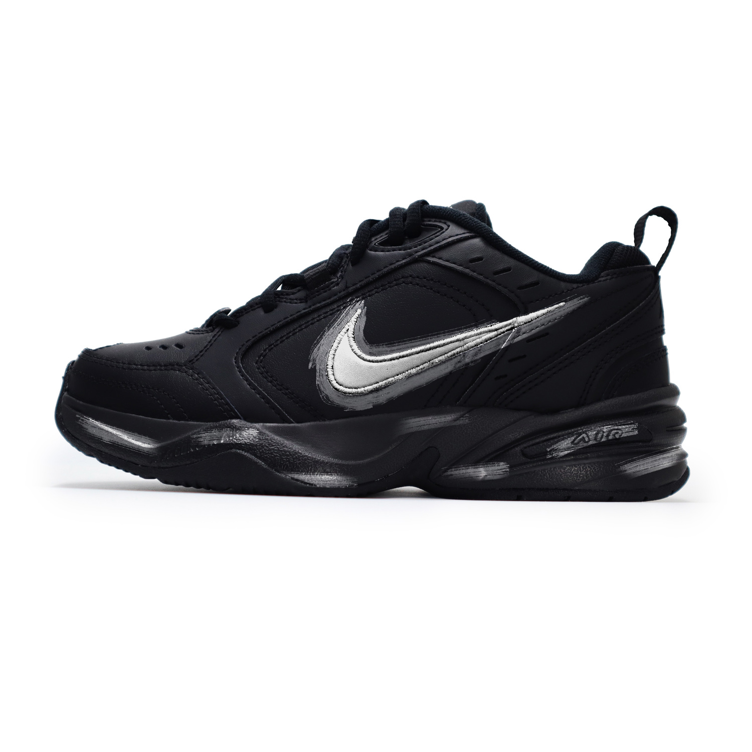 

Nike Air Monarch 4 Cool Silver, Storm Abrasion Resistant Low top Chunky Sneakers Unisex Black