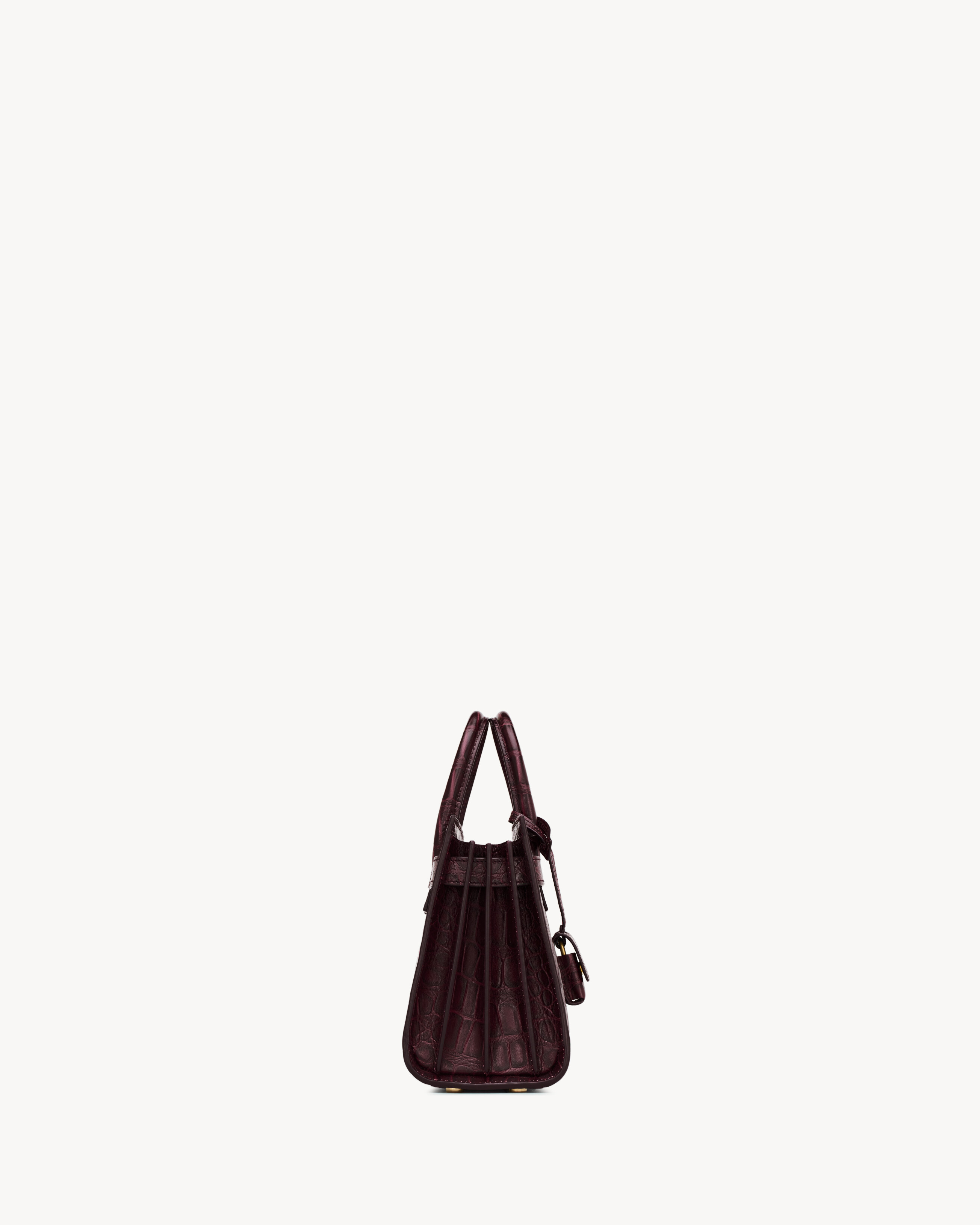 SAC DE JOUR из кожи с тиснением под крокодила - размер nano SAINT LAURENT, бордовый — фото 3