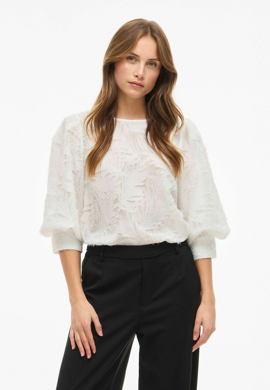 

Блуза VILA MIT 3/4-ÄRMELN VITATE RUNDHALS, Cloud Dancer/Off-White