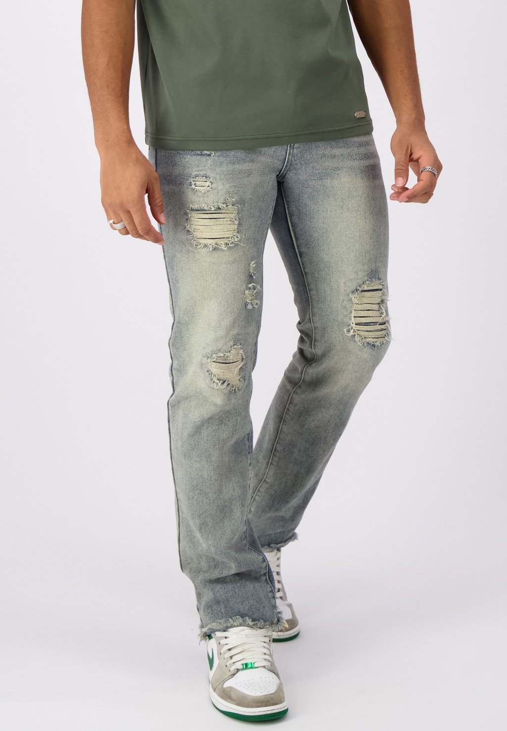

Джинсы прямого кроя DISTRESSED Black Bananas, синий