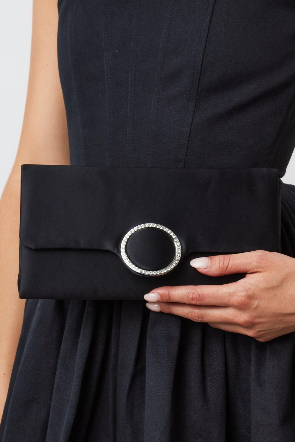 

Атласный клатч со стразами My Accessories London, черный