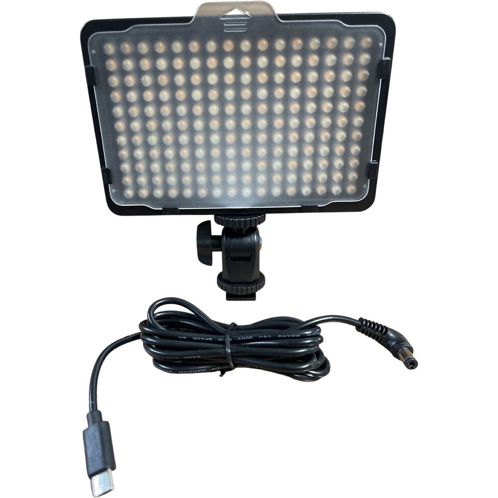 

Комплект из двухцветного светодиодного накамерного освещения Bescor XT160 и кабеля питания USB Type-C - 2,1 мм