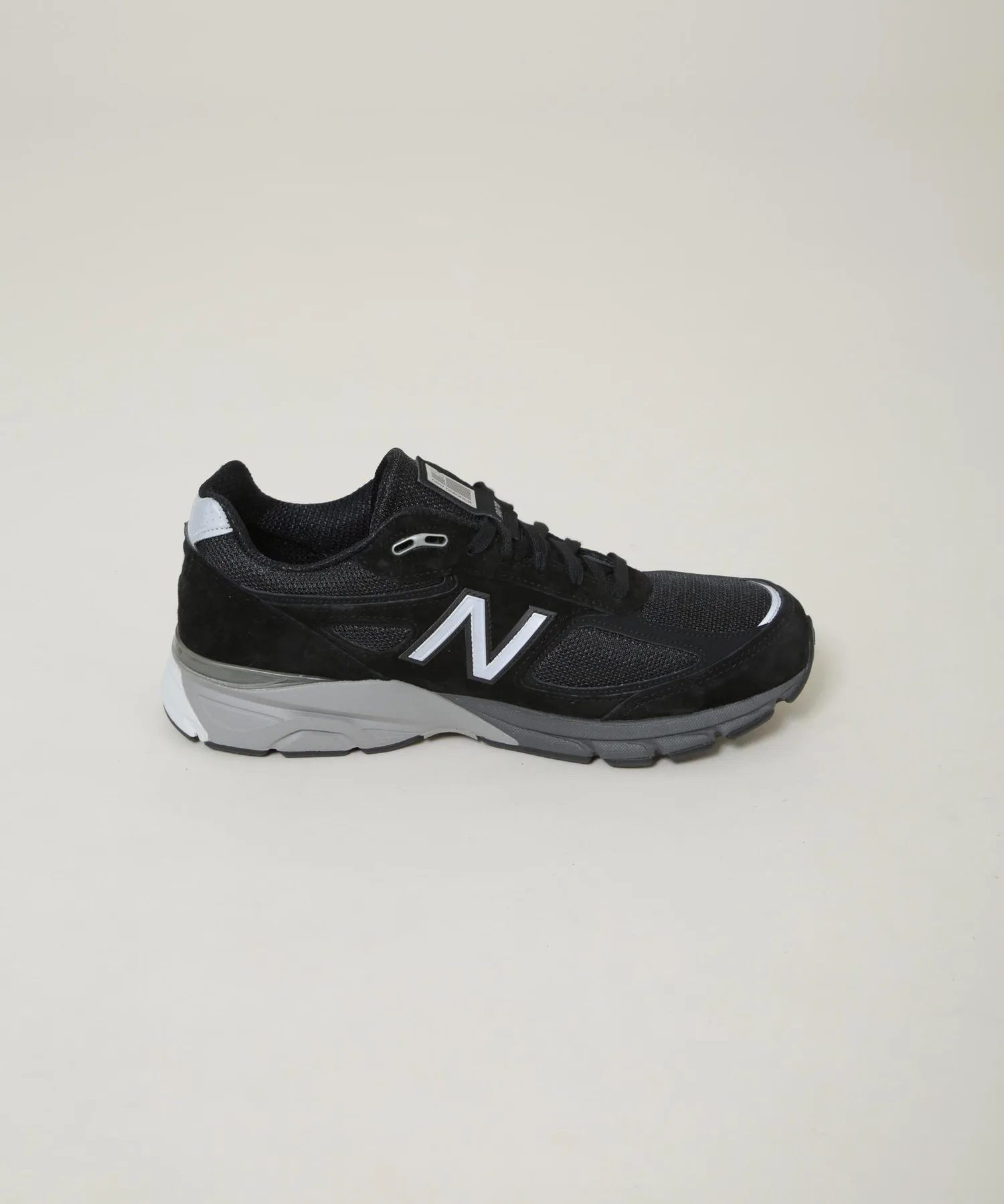 Мужские кроссовки New Balance U990v4 чёрные — фото 3