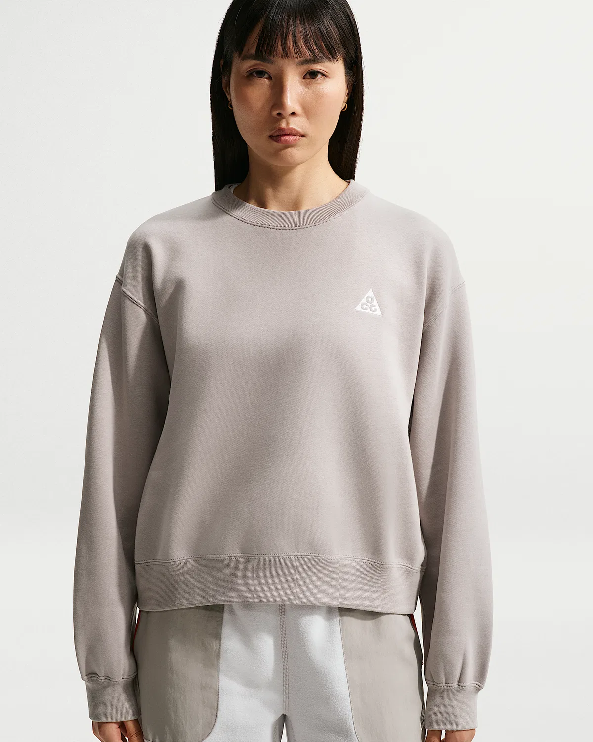 Женская флисовая кофта Nike ACG "Tuff Fleece" Therma-FIT с круглым вырезом, College Grey/Summit White