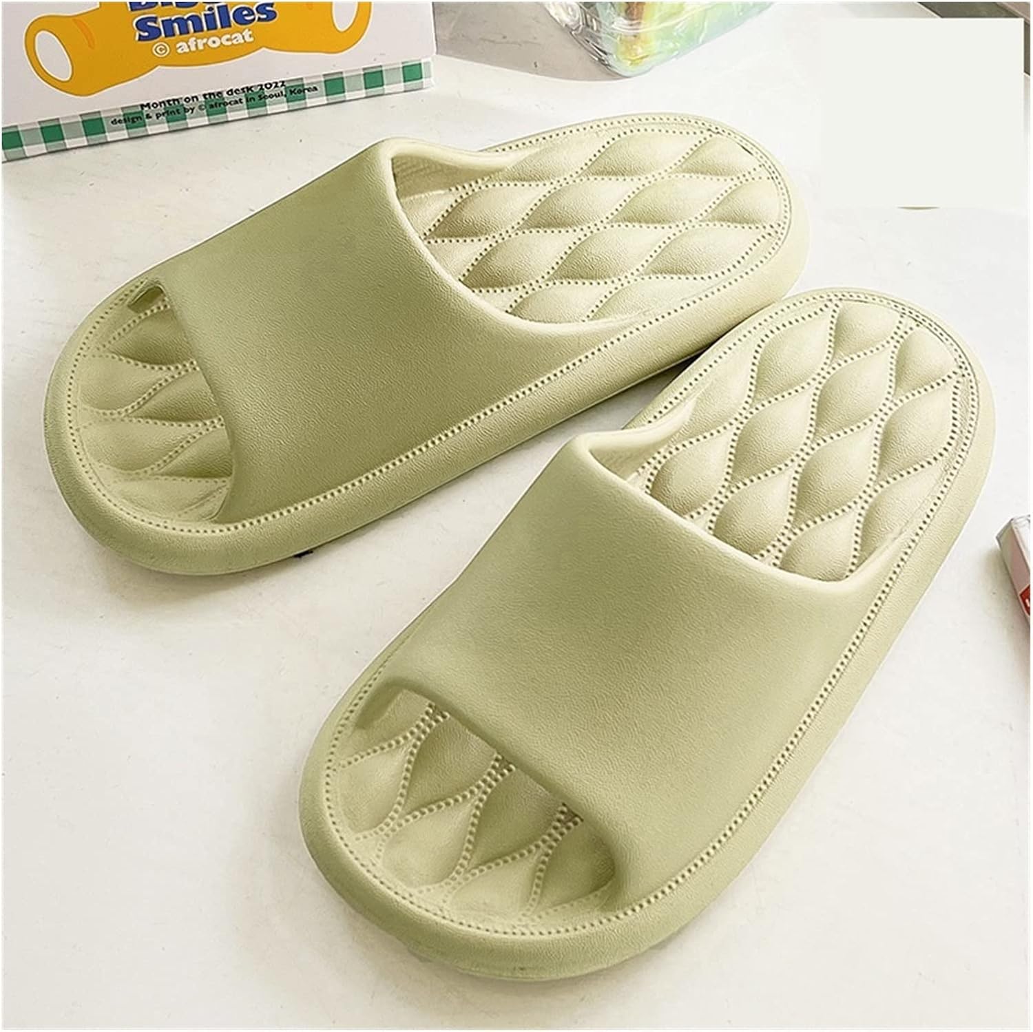 

Шлепанцы для женщин и мужчин Sunesa, белый