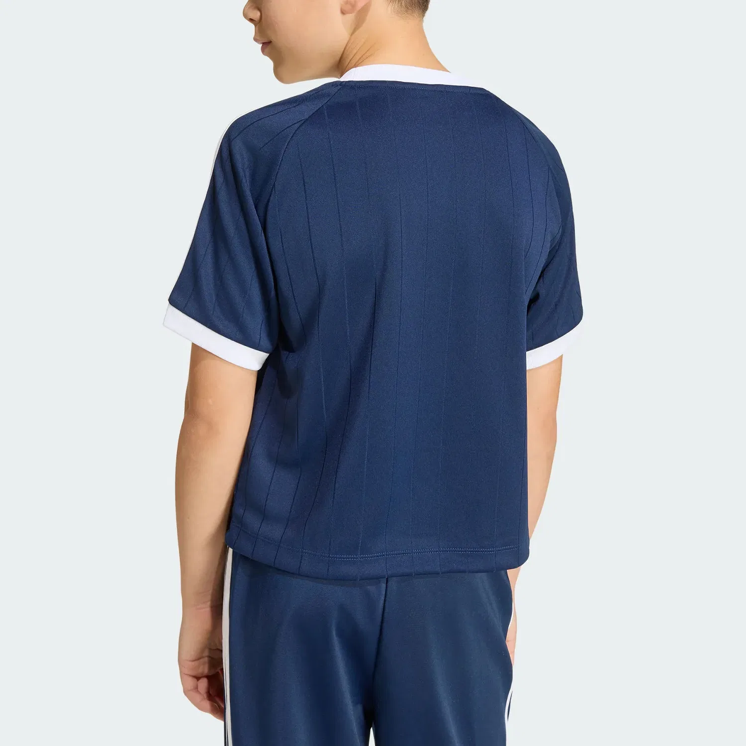 Футболка Adidas Originals Kids с круглым вырезом темно-синяя — фото 4