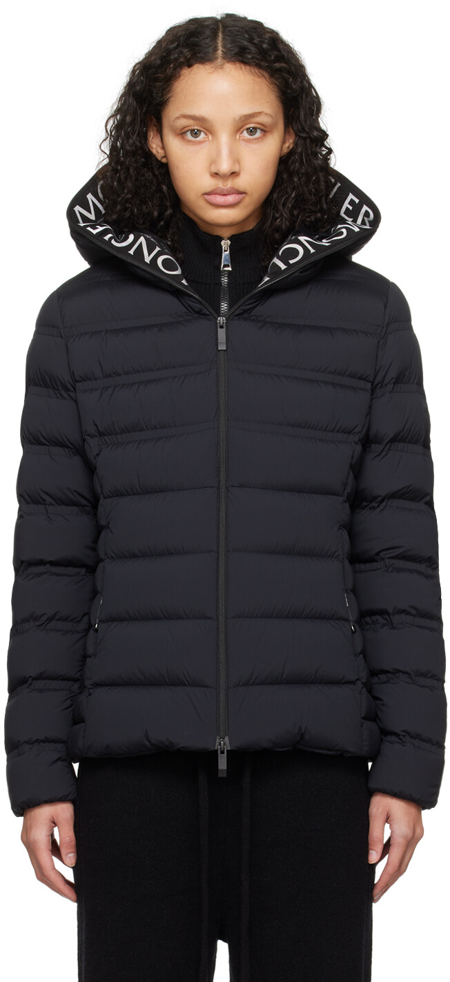 

Черный пуховик Alete Moncler