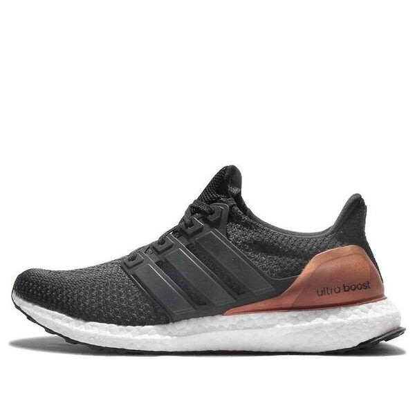 

Кроссовки ультрабуст 2.0 Adidas, черный