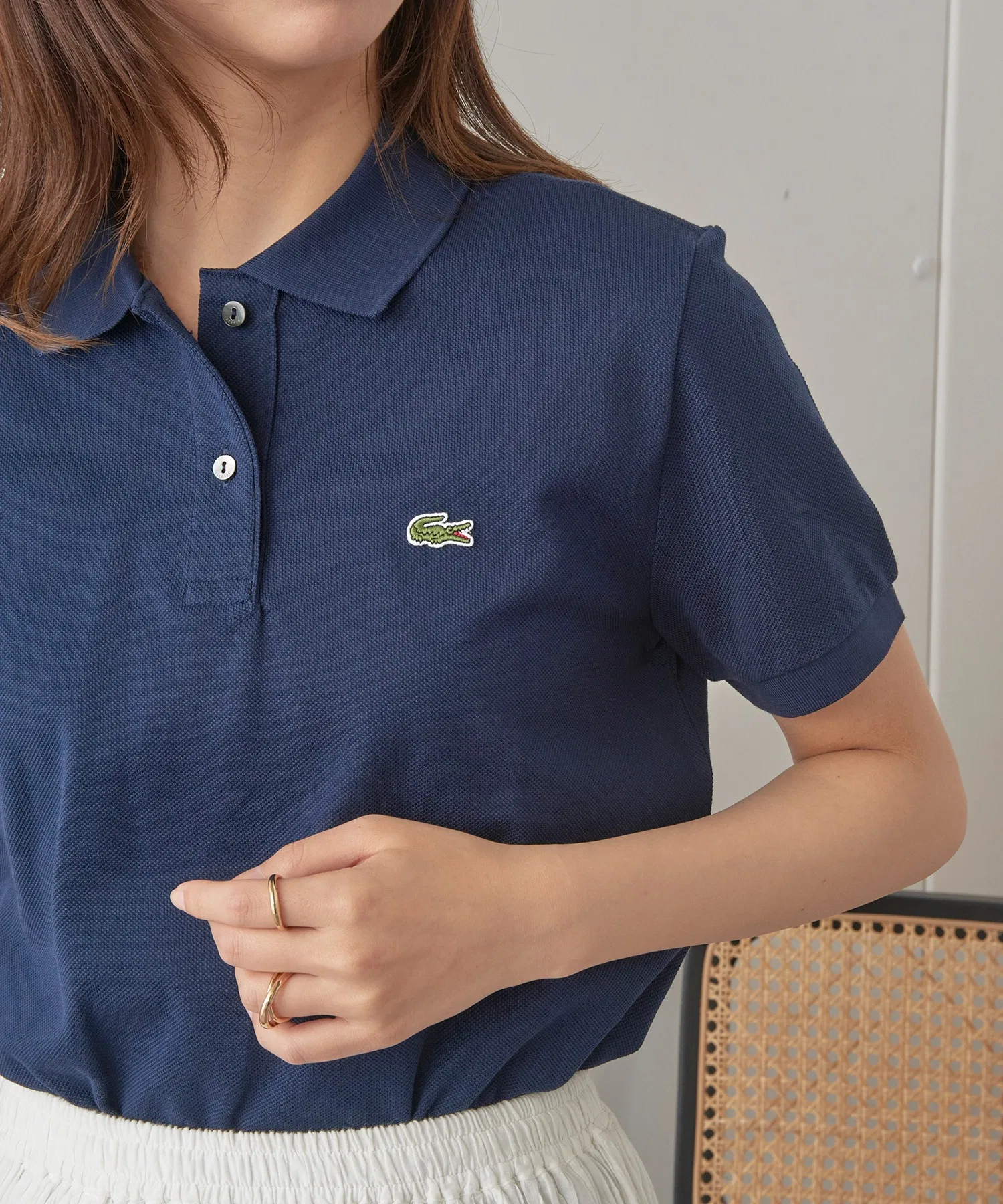 Поло Lacoste с логотипом в виде одной точки, женское, стандартный цвет