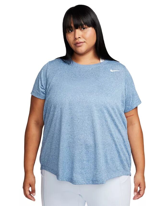 

Женская футболка Active Dri-FIT с короткими рукавами и логотипом больших размеров Nike, синий