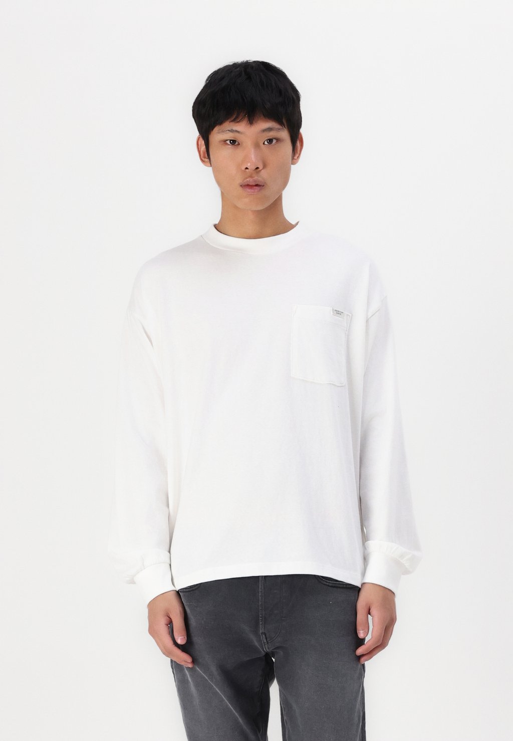 

Топ с длинными рукавами POCKET TEE American Eagle, белый