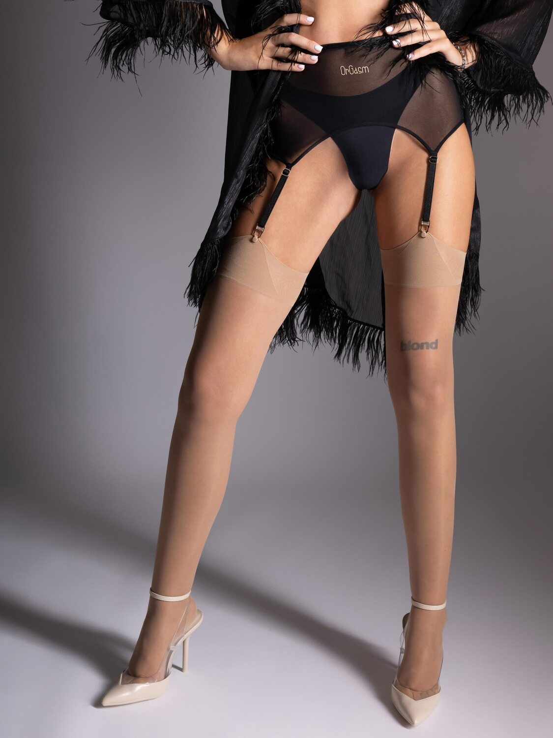 

OrGasm Чулки с подвязками в цвете Camel