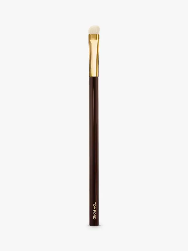 Кисть для контурирования глаз 12 TOM FORD