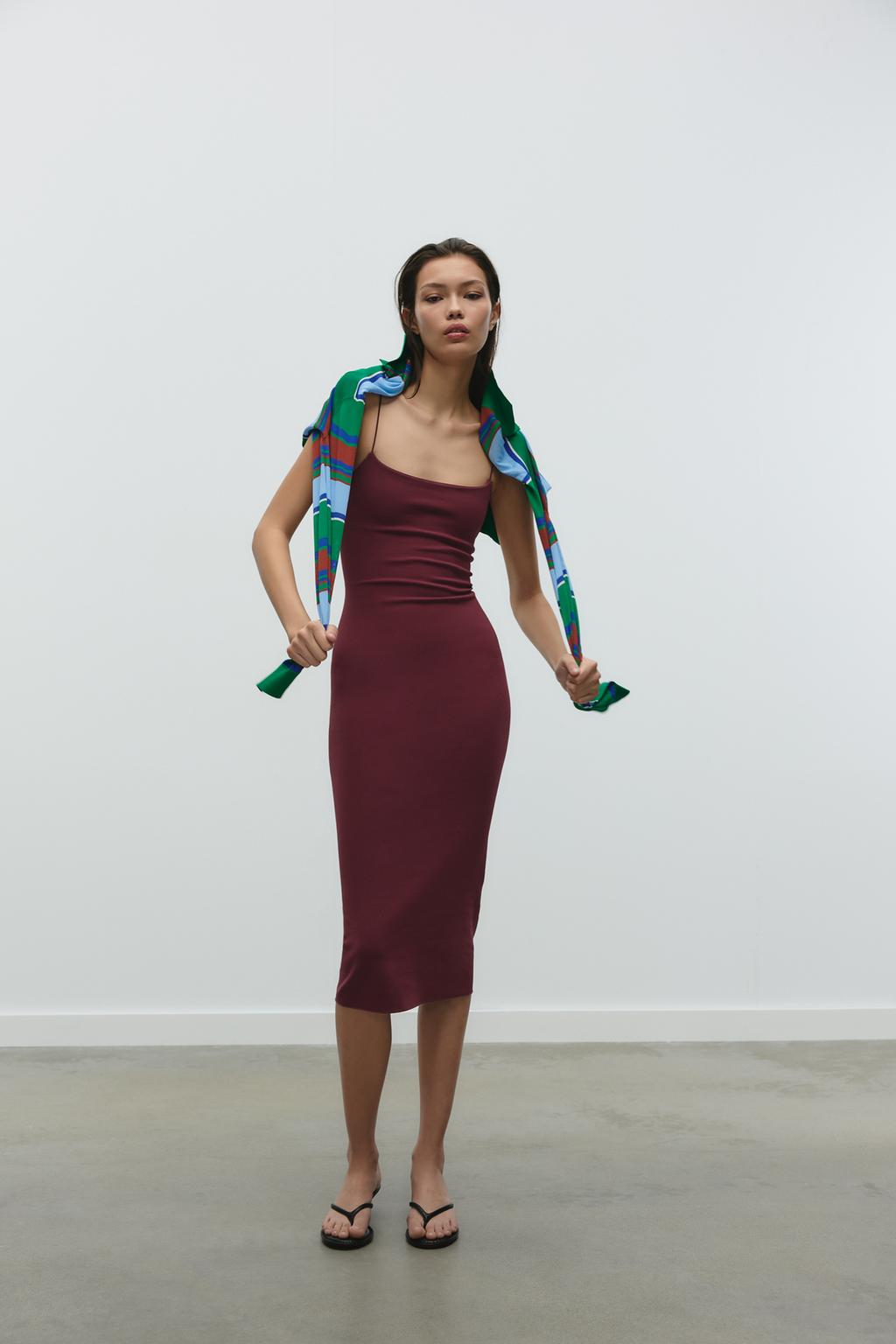 

Эластичное платье миди ZARA, бордовый