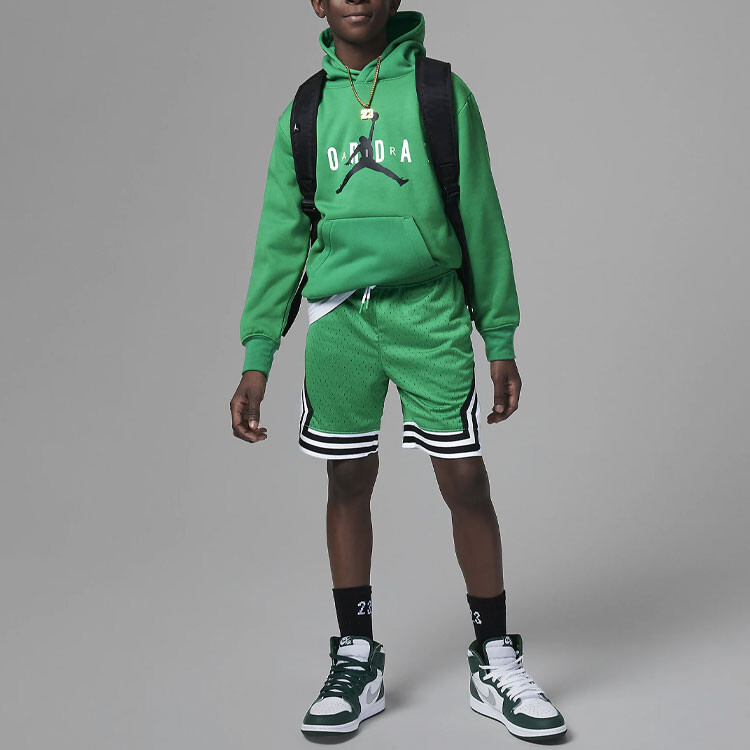 Дети Шорты Jordan, цвет Lucky Green — фото 2