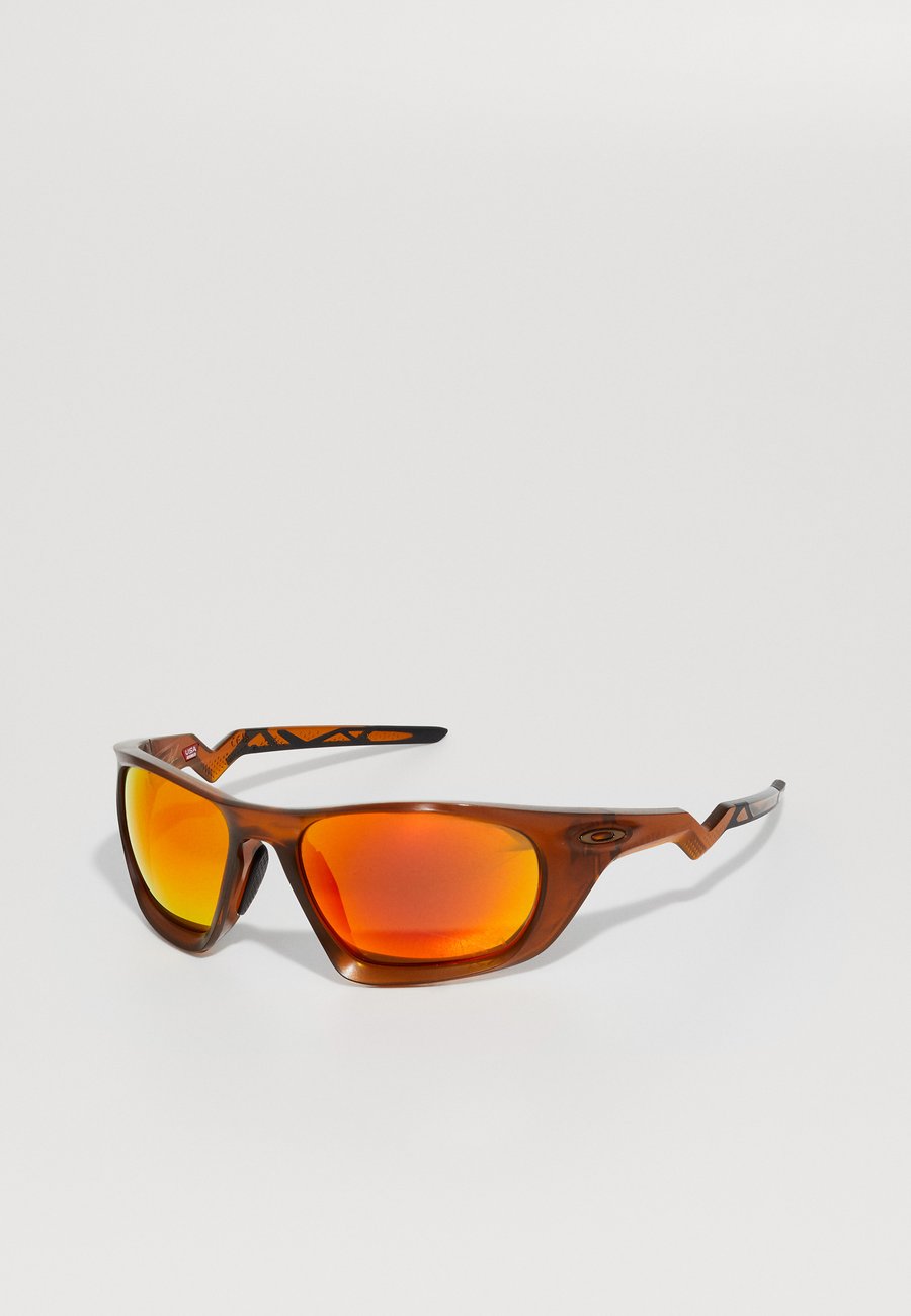 

Солнцезащитные очки Oakley LATERALIS UNISEX, Matte Dark Amber/Multi-Coloured