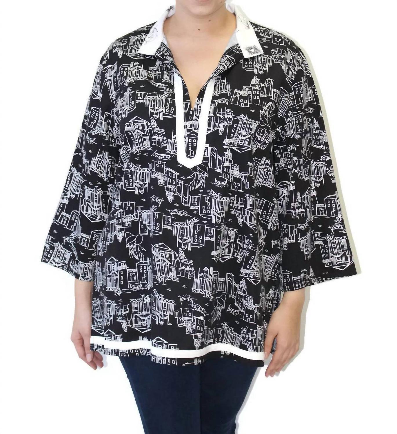 

Контрастный топ с отделкой -Plus в черном цвете COLORS BY CARIBE