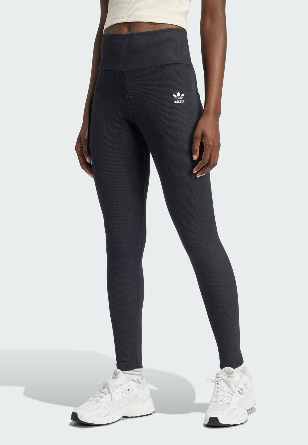 

Леггинсы ESSENTIALS HIGH-WAIST Adidas Originals, черный