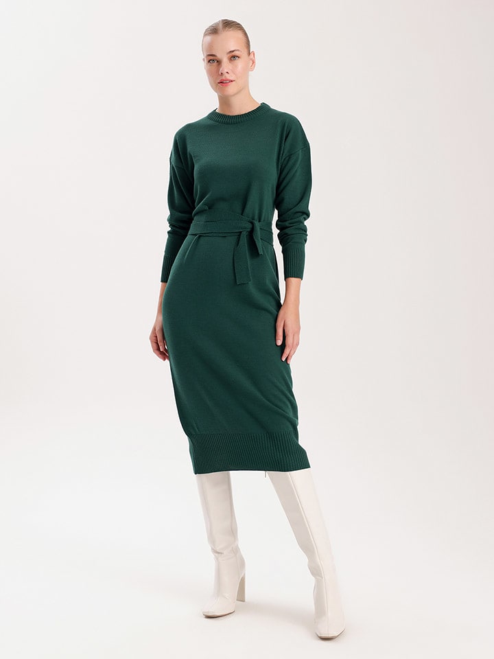 

Платье до колена BGN Strickkleid, зеленый