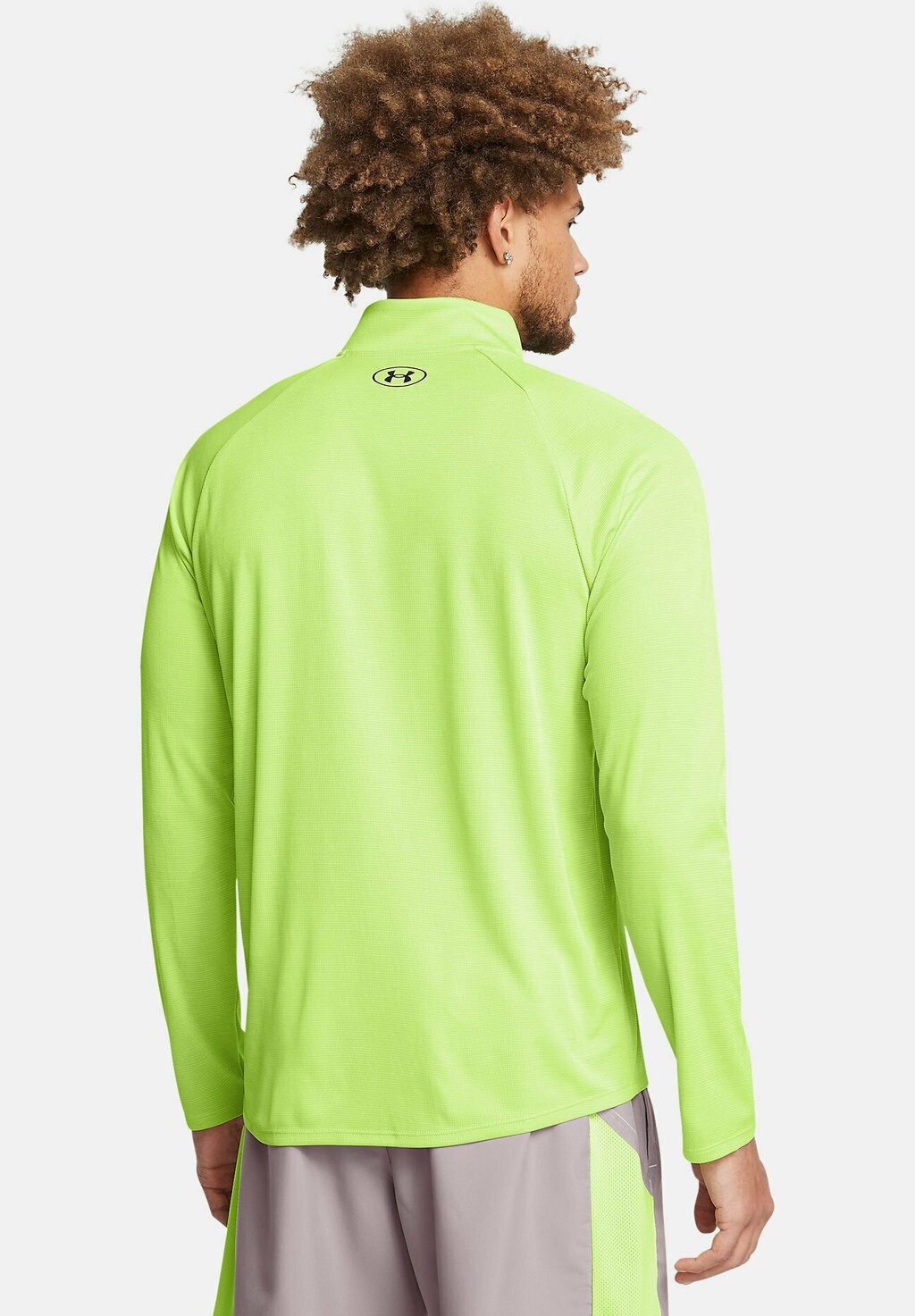 

Футболка с длинным рукавом Under Armour, зеленый