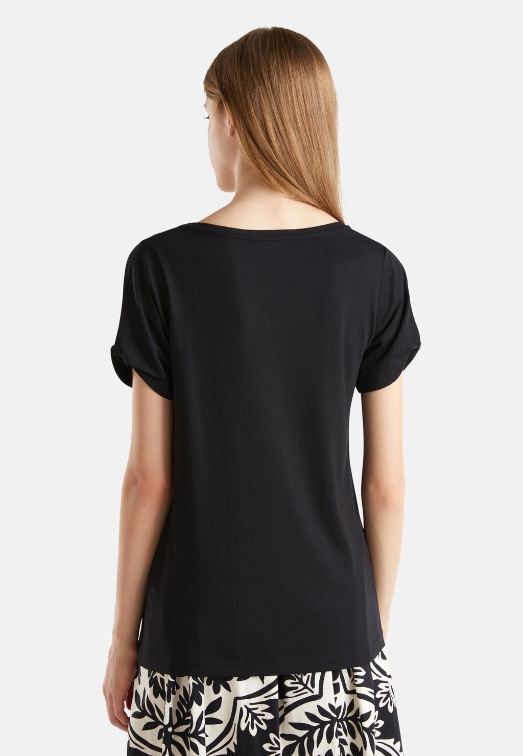 

Базовая футболка United Colors of Benetton, черный