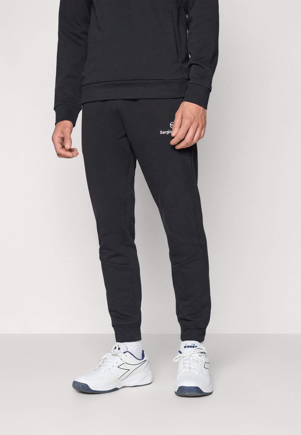 

Спортивные штаны BOLD PANTS Sergio Tacchini, черный