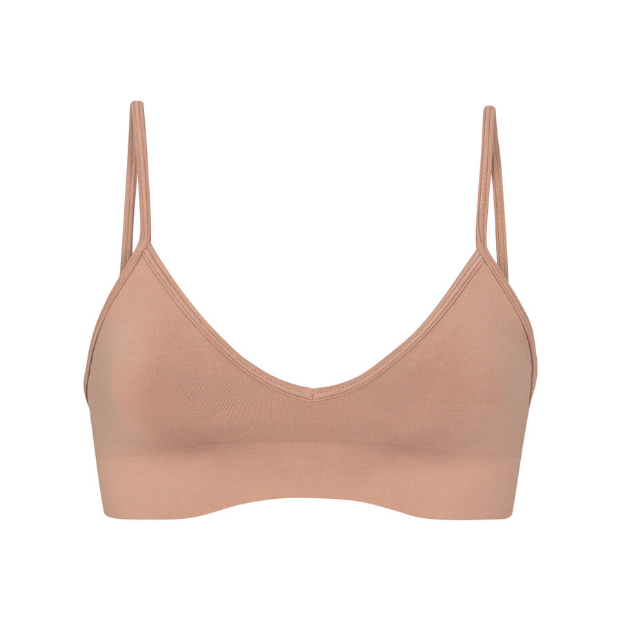 

Бюстгальтер SKIMS Soft Smoothing Seamless, цвет Sienna