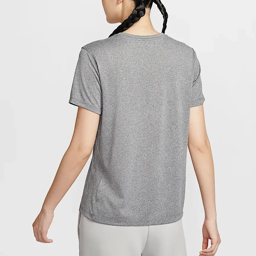 Футболка Dri Fit женская carbon gray Nike, серый — фото 3